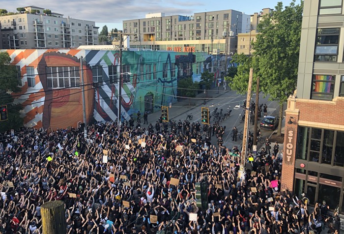 <strong>Slog AM:</strong> Police Pepper Spray Protesters Over Pink Umbrella, Escalating Fourth Day of Police Brutality Protests